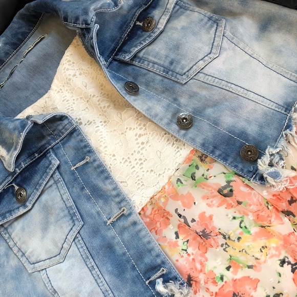 🌼🌸Spring Dress Jean Jacket - Picture 2 of 8